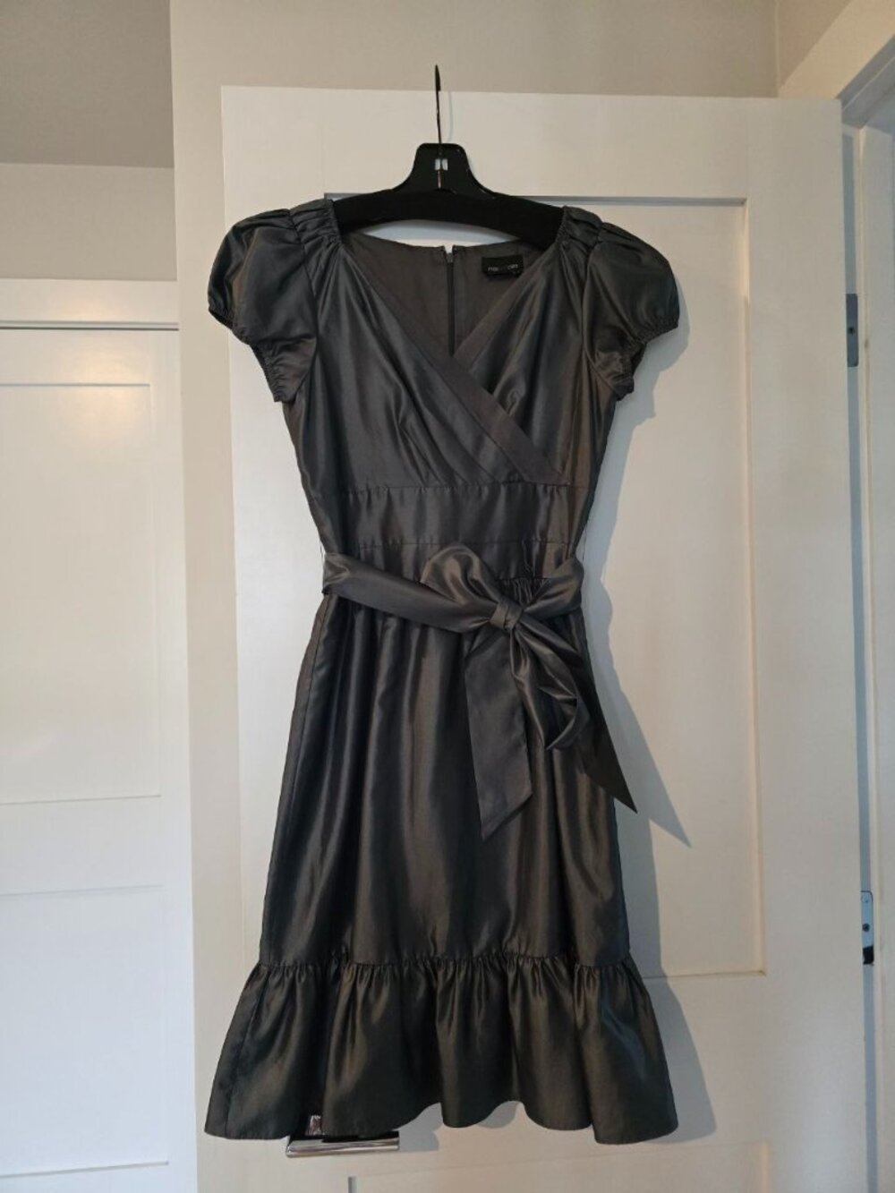 MAX & CLEO dress size 4 with belt